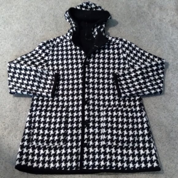 Susan Graver Coat - Picture 1 of 4